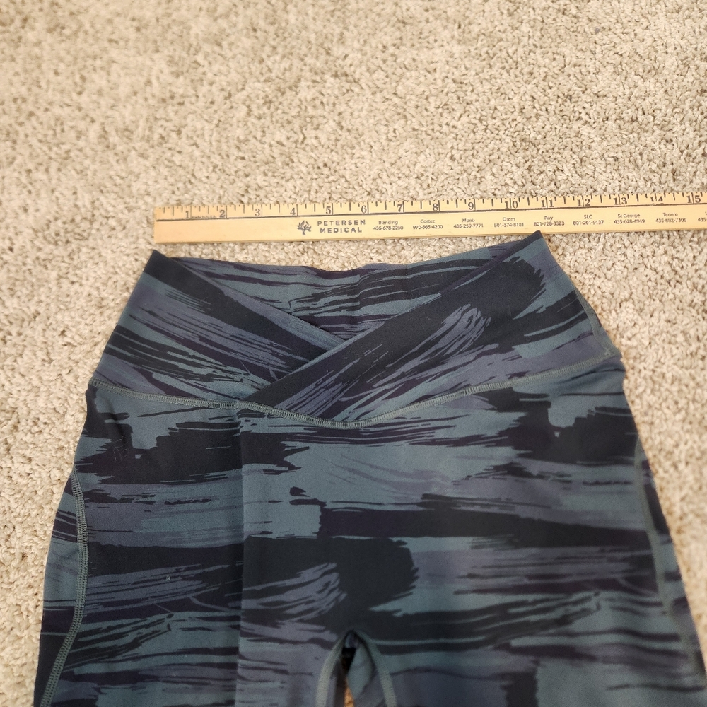 Alphalete Surface Power Legging Size Small - Picture 6 of 8
